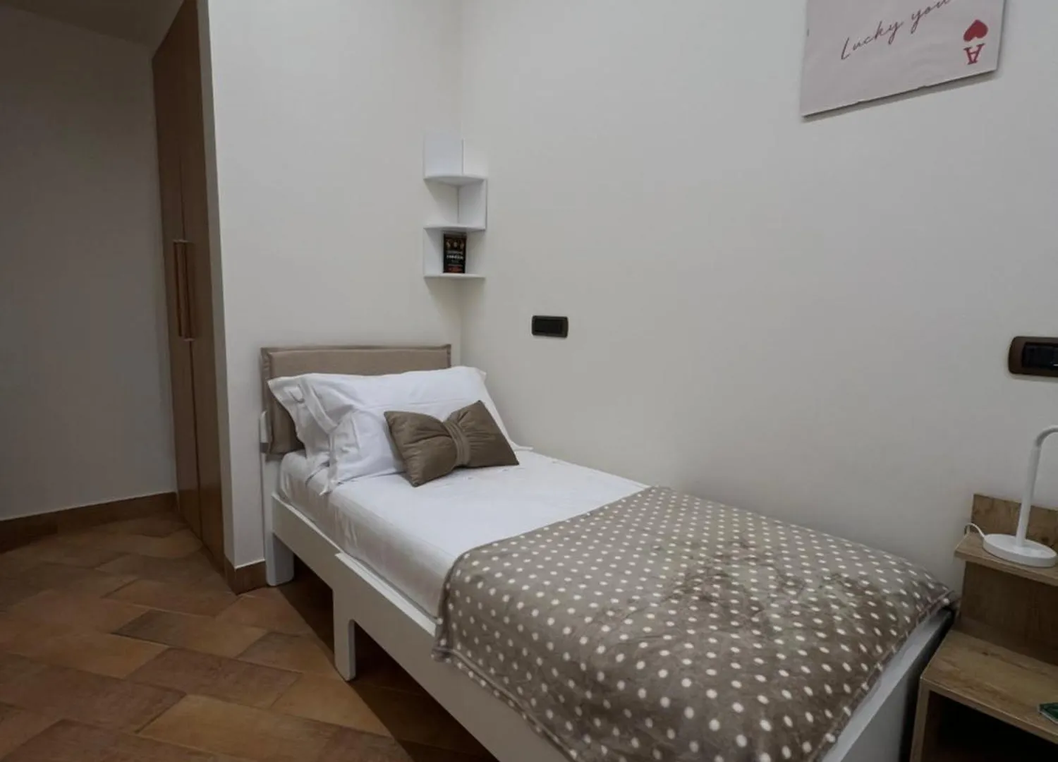 Ninella Apartment Портичи